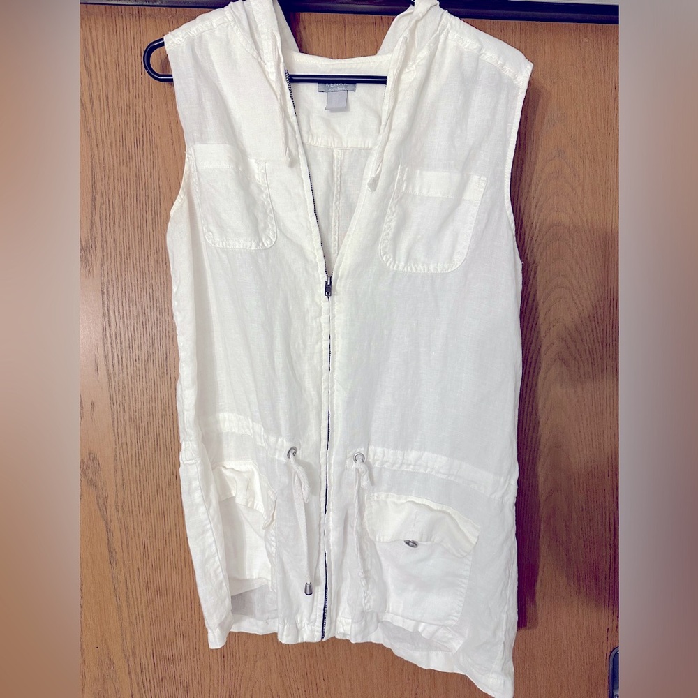 Kenar Women’s 100% linen beach cover up. Size Medium.